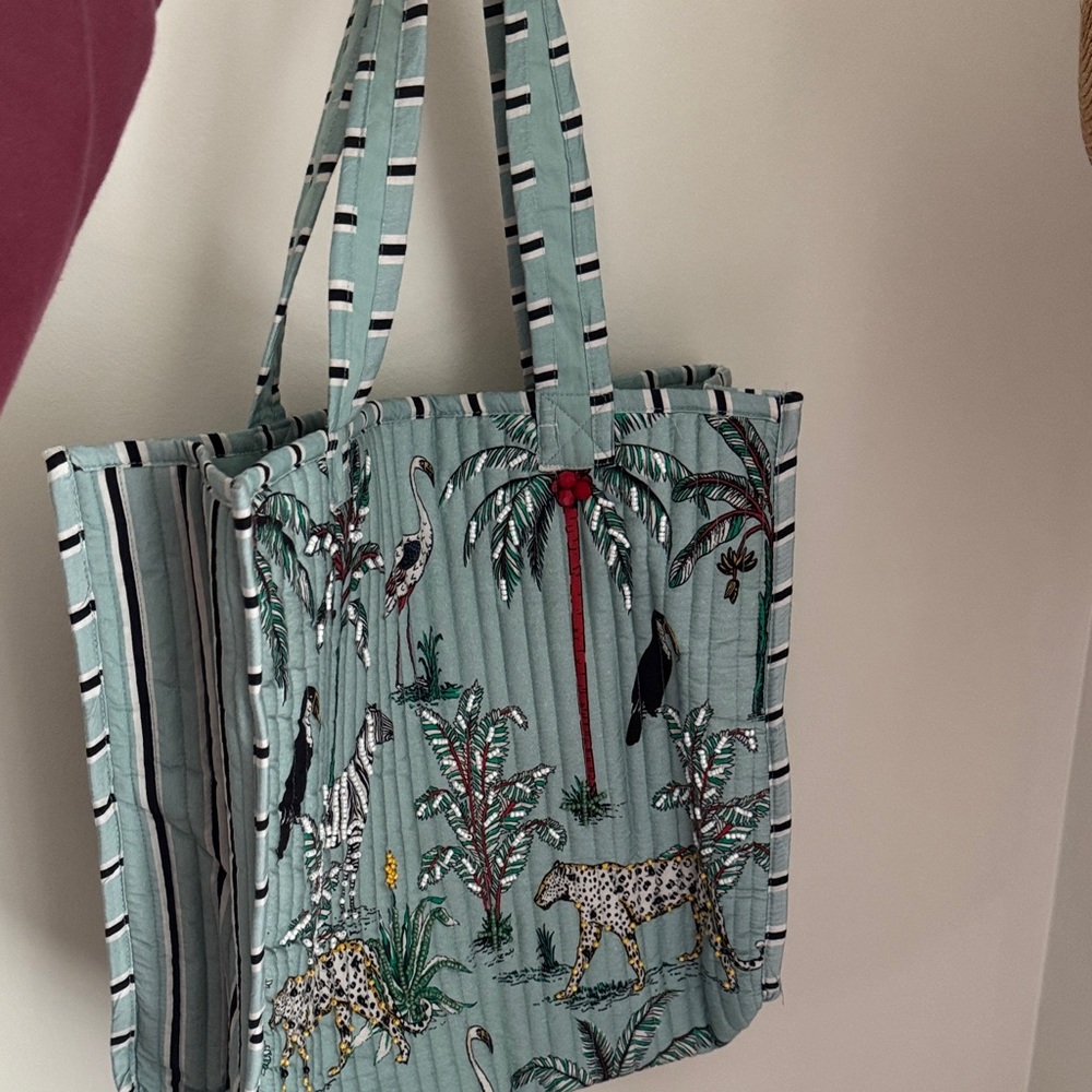 NWT Hand Beaded & Embroidered Tropical Tote Bag